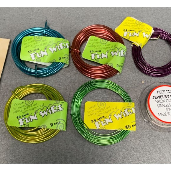 Assorted Jewelry Wire Set - Fun Wire & Tiger Tail - 18-32 Gauge - 9-15 Feet Each - Picture 3 of 10